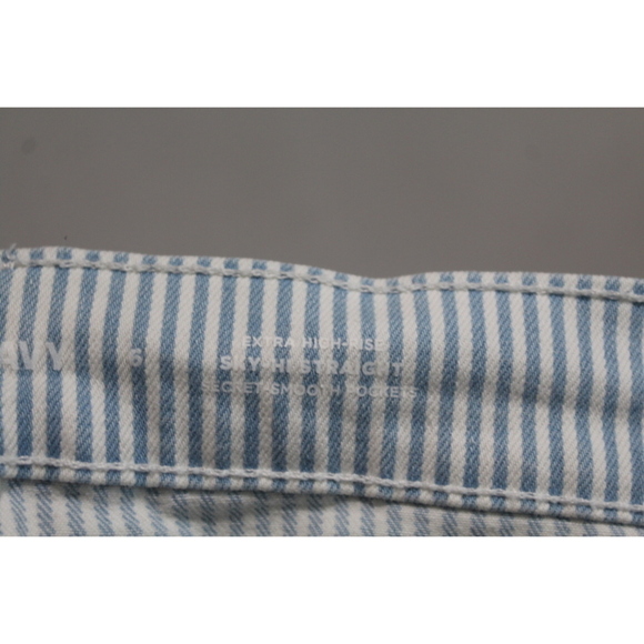 Old Navy Blue Striped Extra High Rise Ski High Straight Size 6 - Picture 4 of 9